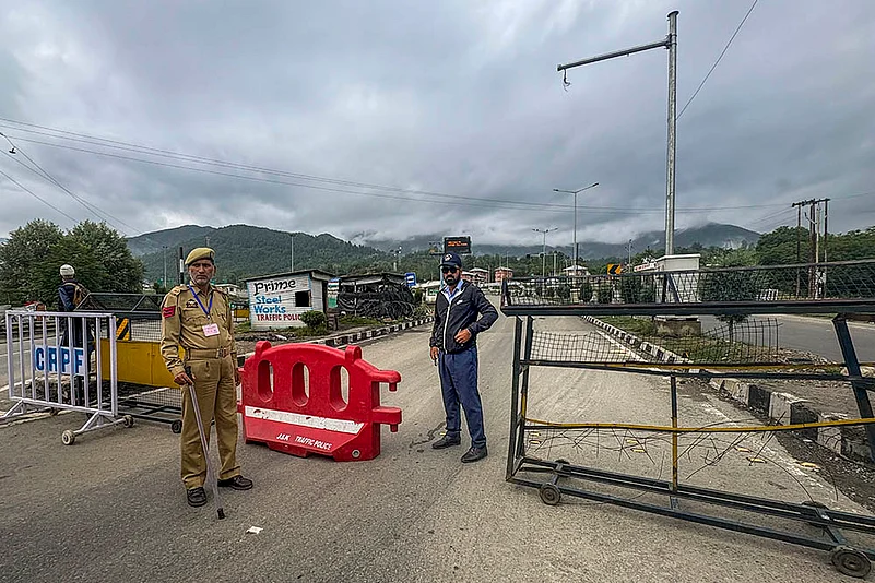 Amarnath Yatra 2025 suspended from Jammu