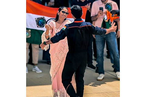 Shubhanshu Shukla meets his wife Kamna