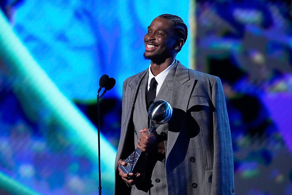| Photo: AP/Mark J. Terrill : ESPY Awards 2025: Shai Gilgeous-Alexander (Best Male Athlete)