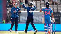 England Vs South Africa, ICC Women’s World Cup 2025: Is Sophie Ecclestone Fit For Semi-Final? | Photo: AP/Andrew Matthews : England's Sophie Ecclestone, left, celebrates with Amy Jones after taking the wicket of India's Pratika Rawal (64) during the fifth women's cricket IT20 at the Utilita Bowl, Southampton, England, Wednesday July 16, 2025.