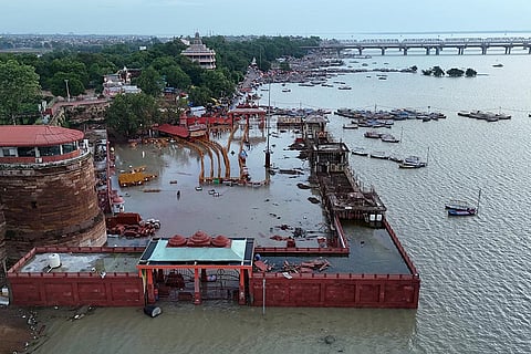 Ganga's water level rises