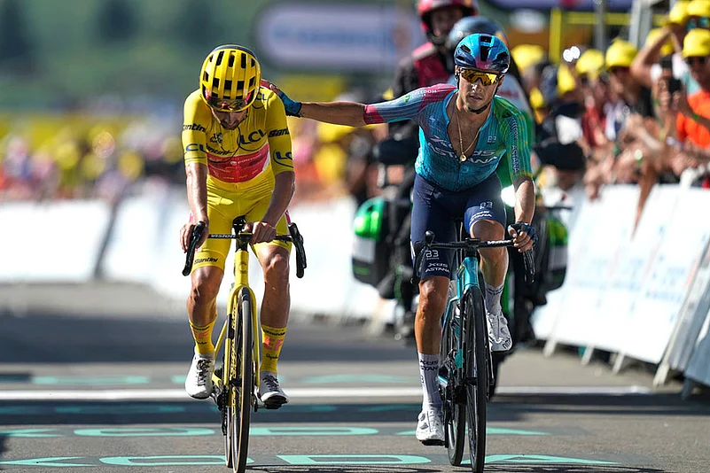 Twelfth stage of the Tour de France cycling race 2025 photos_Irelands Ben Healy