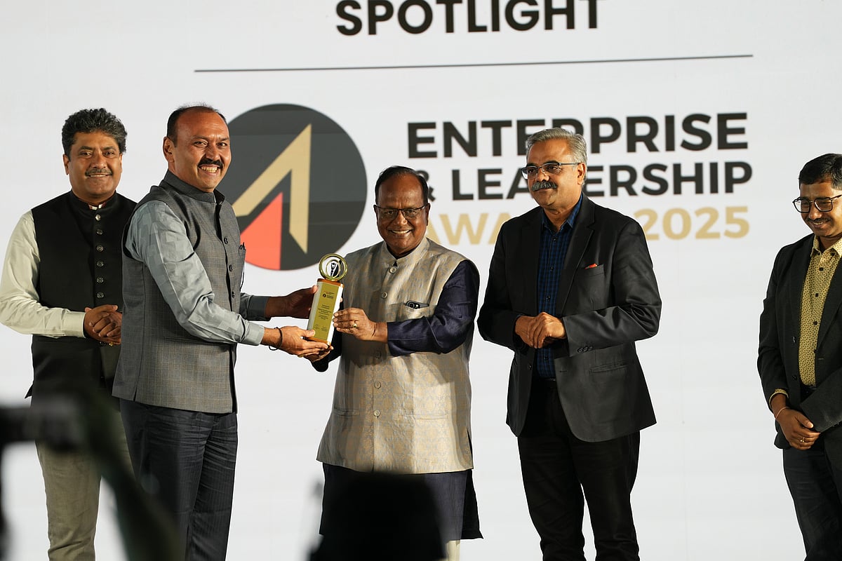 Mr. Rajesh Deshpande, The Founder and Director of Deshpande Investment