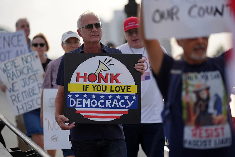 Good Trouble Protests Against Trump Being Held Across United States_pro-democracy rally