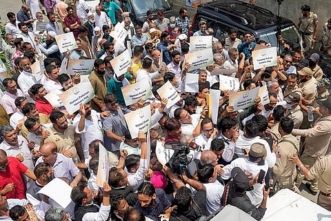 Congress protest for J&K statehood