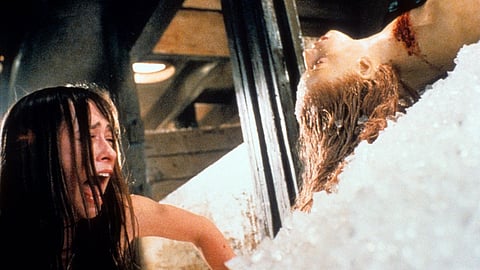 Jennifer Love Hewitt and Sarah Michelle Gellar