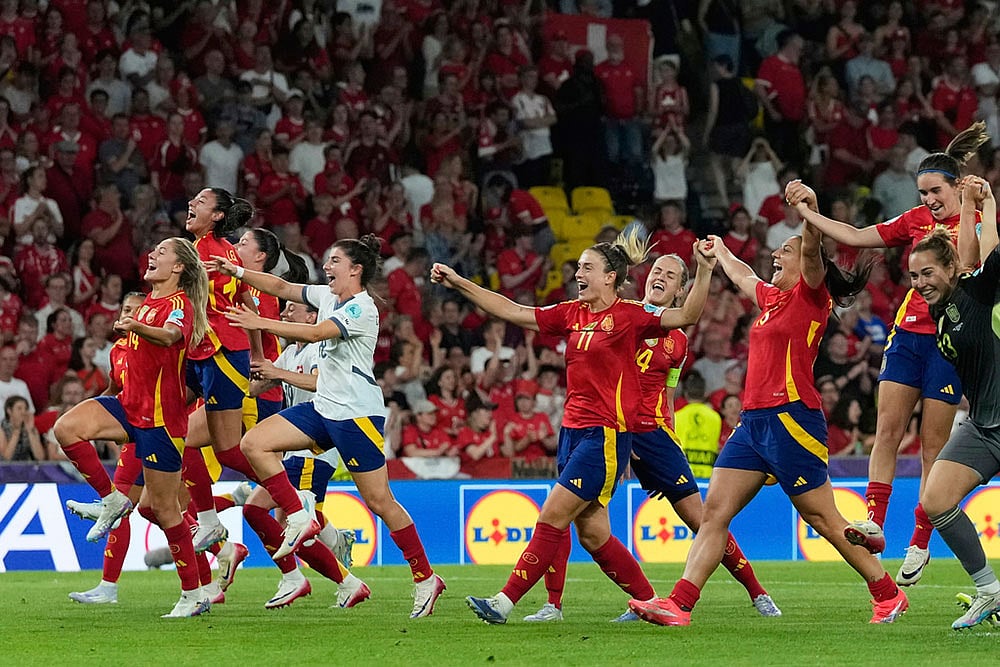Photo: AP/Alessandra Tarantino : Euro 2025 Switzerland Spain Soccer