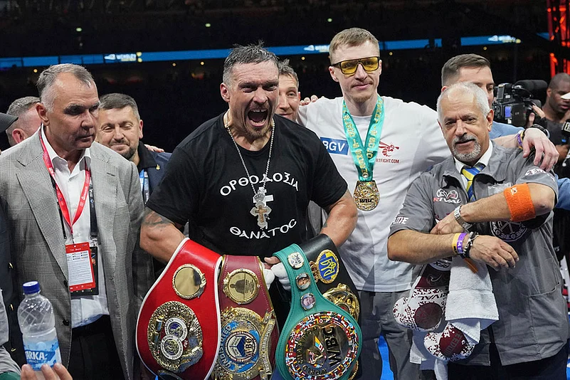 Britain world heavyweight boxing title fight Oleksandr Usyk vs Daniel Dubois Boxing photo: 2