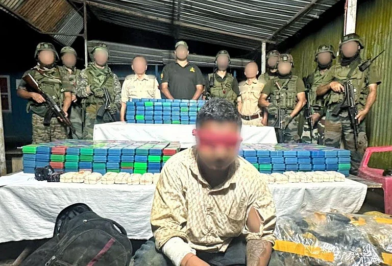 Drugs seized in joint operations - null