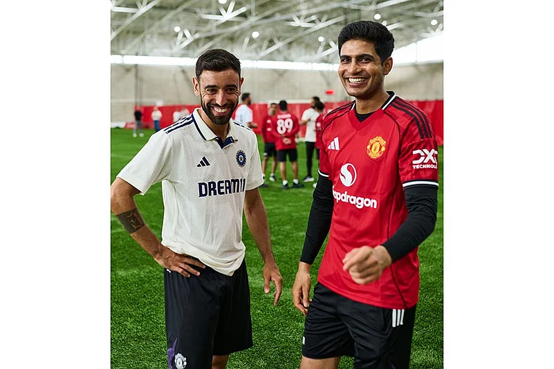 Manchester United vs India Cricket team Collab: Shubman Gill , Bruno Fernandes