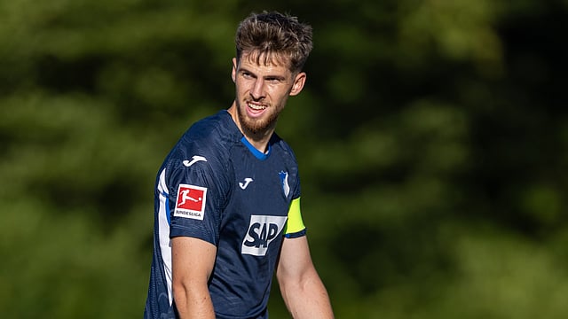 Anton Stach Becomes Sixth Leeds Signing Ahead Of Premier League Return