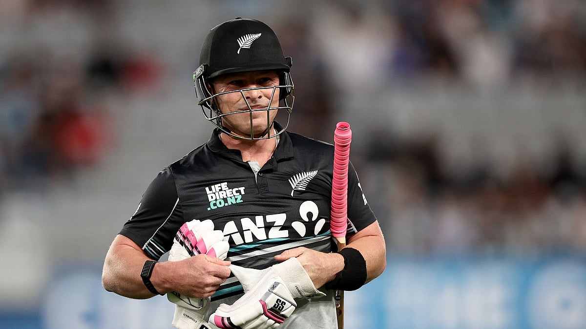 File : New Zealand vs South Africa, Zimbabwe T20I Tr-Series 2025: Tim Seifert in action during Match 5.