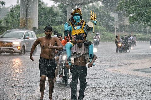 Weather: Rain in Delhi
