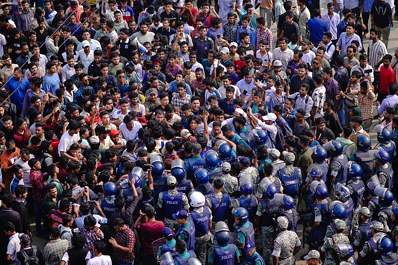 Bangladesh Students Protest After Air Force Jet Crash in Dhaka
