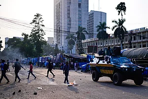 | Photo: AP/Mahmud Hossain Opu : Bangladesh Crash