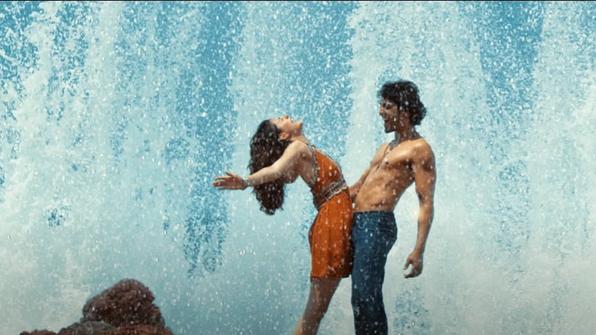 YouTube : A still from Saiyaara