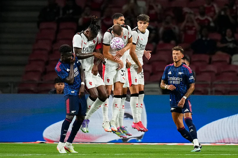Singapore Soccer Arsenal AC Milan