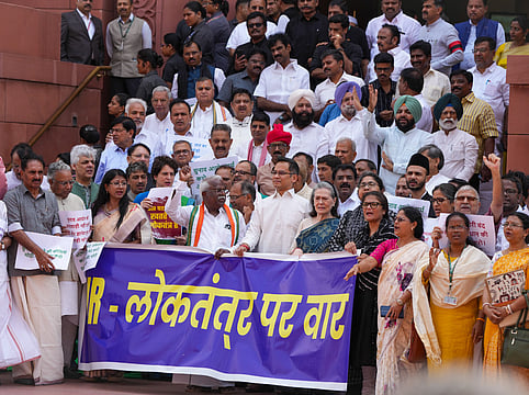 Parliament Deadlock Enters Day 4: Lok Sabha Adjourned Amid Opposition Uproar Over Bihar Voter Roll Revision