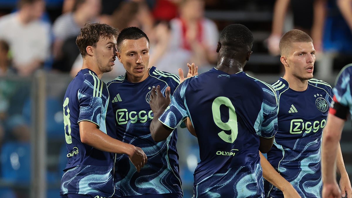 File : Ajax vs Celtic, Como Cup 2025: Steven Berghuis celebrates after scoring for Ajax.