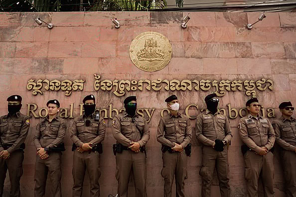 gettyimages : Thailand and Cambodia engage in a clash on Thursday |