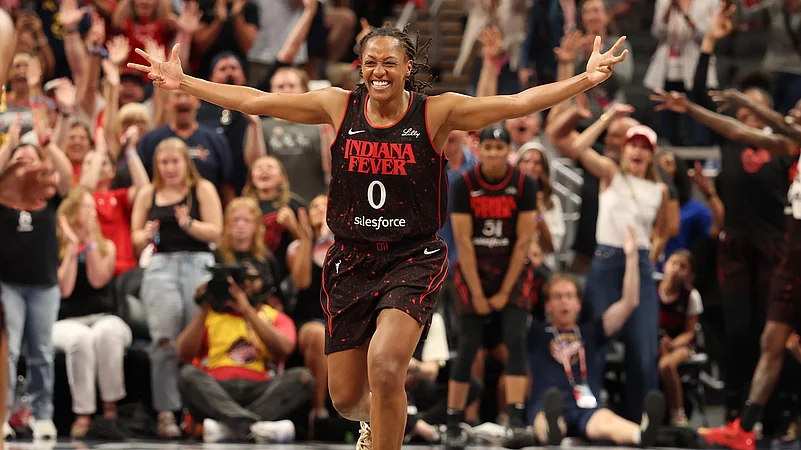 indiana fever vs las vegas aces