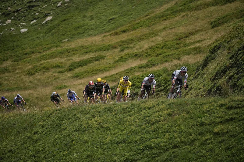 Tour De France 2025 Cycling Race 18th stage in photos: Slovenias Tadej Pogacar