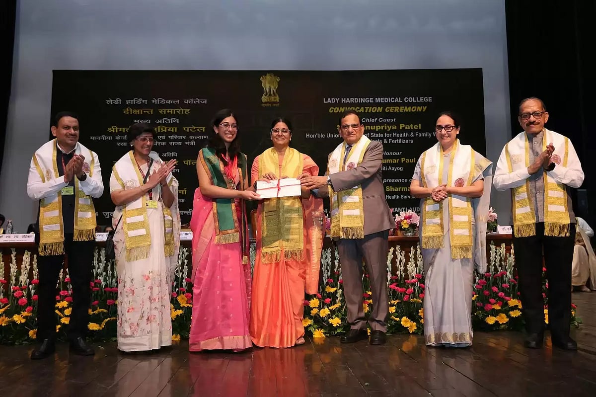 Union Minister Anupriya Patel at LHMC’s convocation