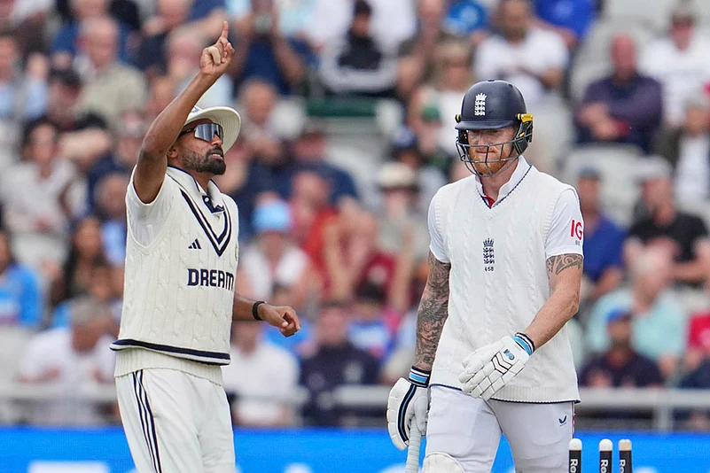 Indias tour of England: IND vs ENG 4th Test day 4 photos from Manchester_Mohammed Siraj