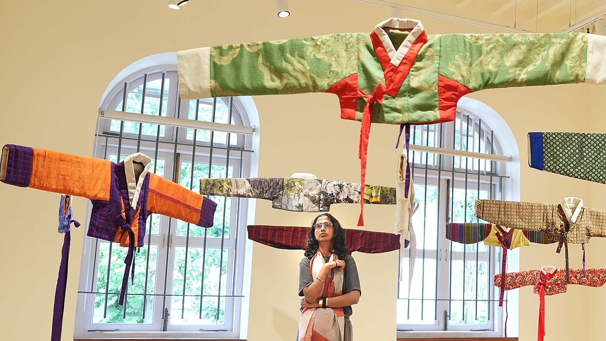 Dinesh Parab/Outlook India : Kallol Datta’s exhibition ‘Volume IV’ in Mumbai