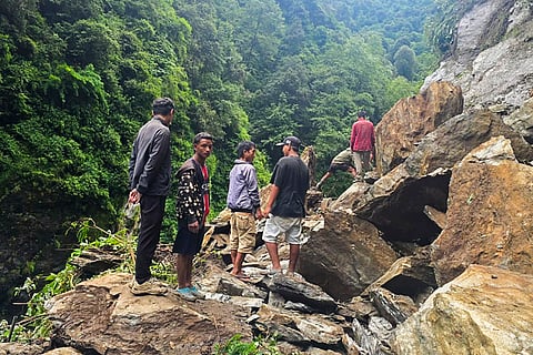 Restoration work after landslide near Gaurikund