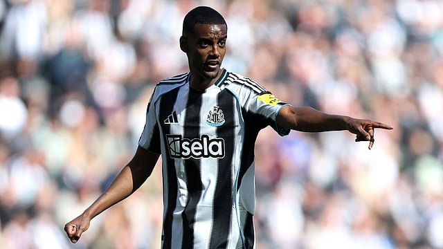 Newcastle Have A Decision To Make Over Alexander Isak, Admits Eddie Howe