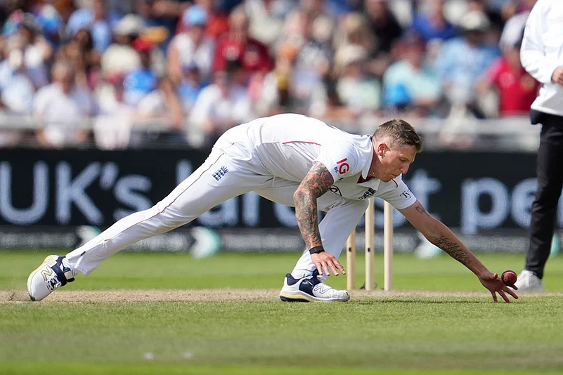 Indias tour of England: IND vs ENG 4th Test day 4 photos from Manchester_Brydon Carse