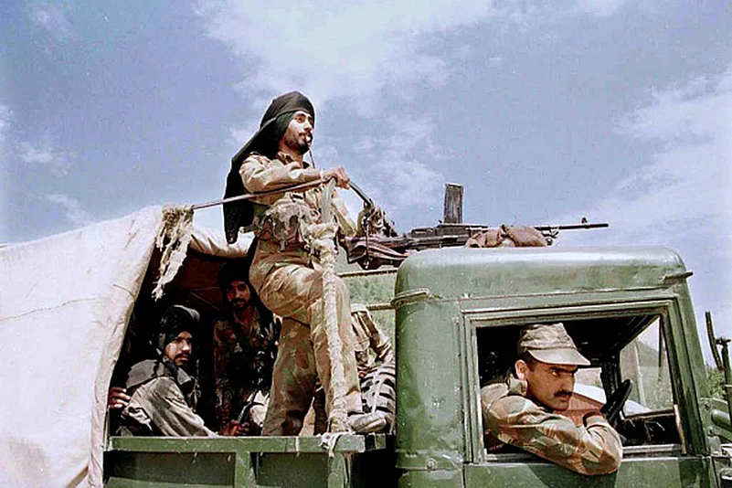 Operation Vijay / Kargil Vijay Diwas July 26, 1999 Indias victory over Pakistan in Kargil war_2