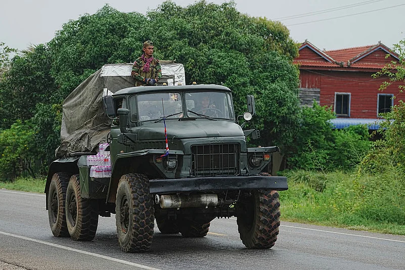 Thai-Cambodian conflict: Armed clashes at Thai-Cambodian border