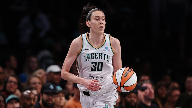 WNBA: Breanna Brandello Hoping Sandy Stewart Injury Is Nothing Serious After Sparks Defeat