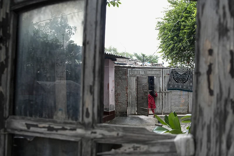 Over 800 Pakistani Hindu refugees face eviction from a decade old camp near Majnu Ka Tila.