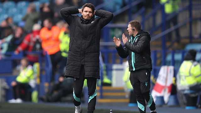 Sheffield Wednesday Manager Danny Rohl Leaves Club Ahead Of Championship Season