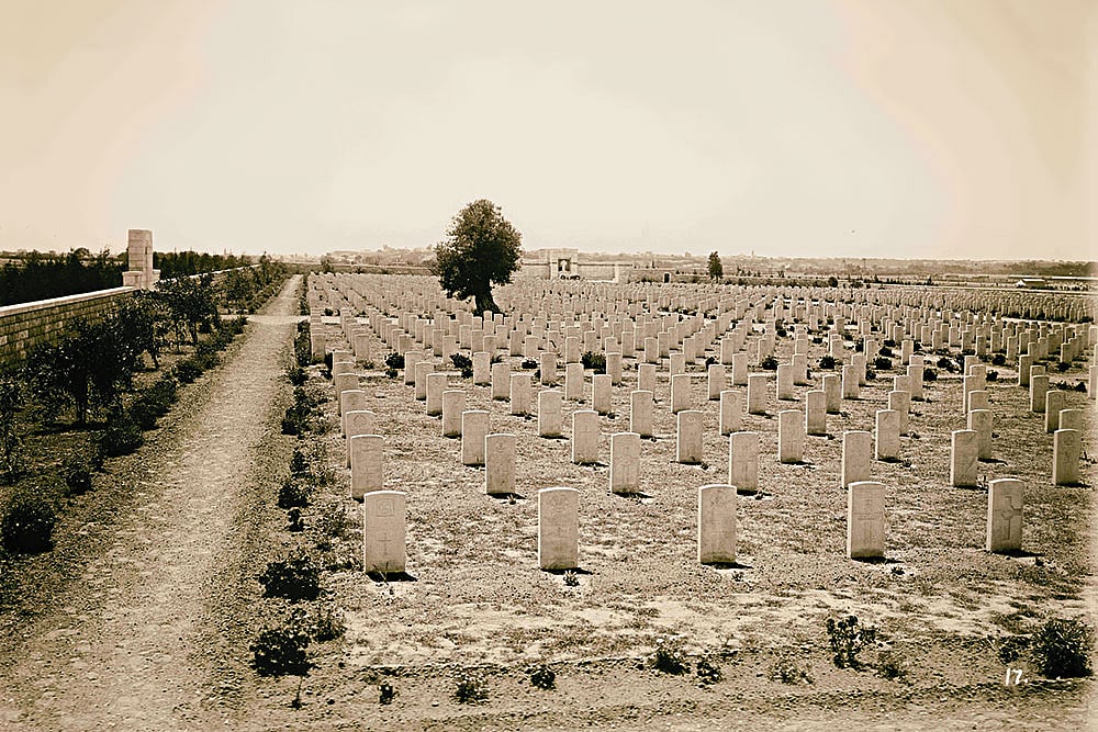 | Photo: Getty Images : Turning in their graves: The Gaza War Cemetery in Gaza City, Palestine
