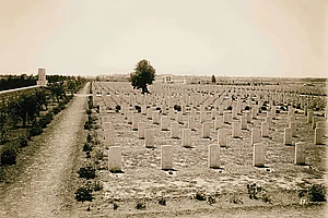 | Photo: Getty Images : Turning in their graves: The Gaza War Cemetery in Gaza City, Palestine
