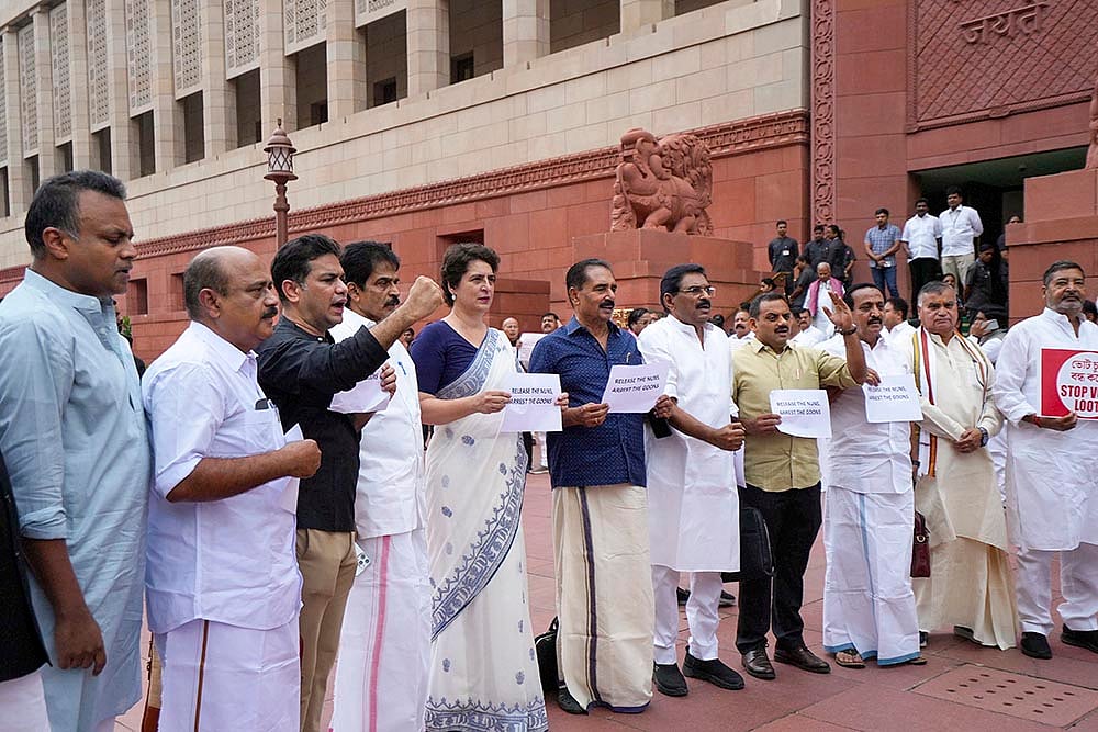 | Photo: PTI/Arun Sharma : Monsoon session of Parliament