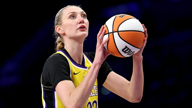 WNBA: Brink Shines In '10 Out Of 10' Comeback Despite Los Angeles Sparks’ Loss To Las Vegas Aces