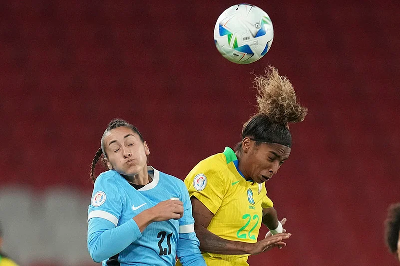 Copa America Femenina Sem-final Brazil vs Uruguay Soccer photos: Uruguays Juliana Viera