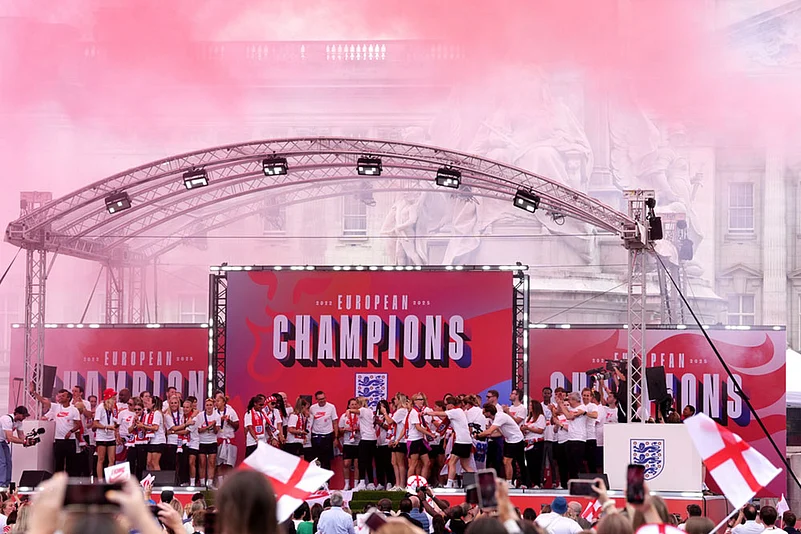 England Soccer Euro 2025 Victory Parade outside Buckingham Palace in London_5