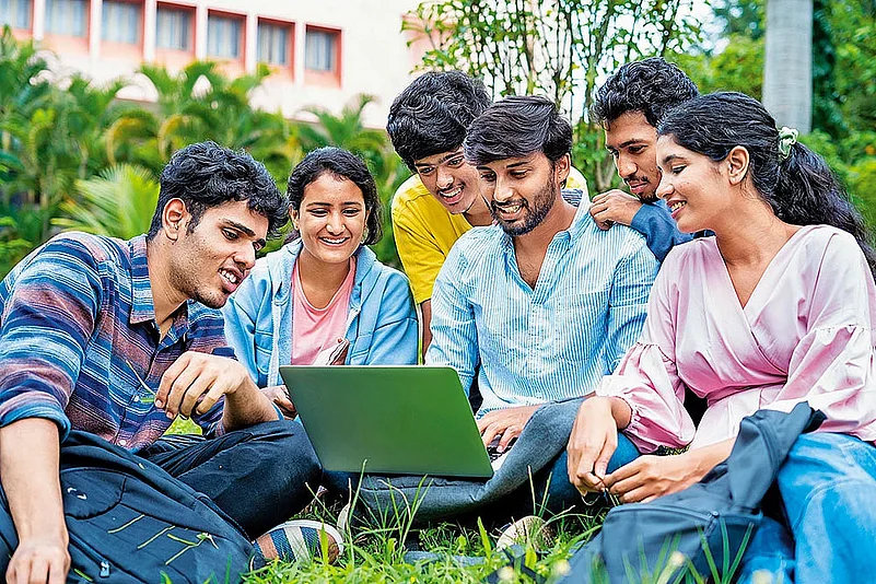 Top 10 Multi‑Faculty Private State Universities