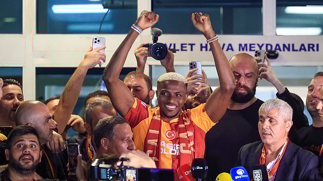 Victor Osimhen: Nigerian Forward Completes Permanent Switch To Galatasaray - Check Transfer Fee