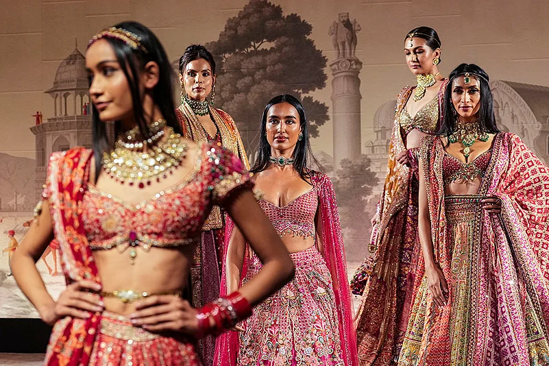 FDCI India Couture Week 2025 in New Delhi fahion week Photos: Tarun Tahiliani collection