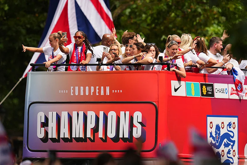 England Soccer Euro 2025 Victory Parade outside Buckingham Palace in London_10