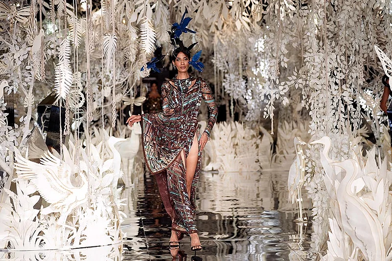 FDCI India Couture Week 2025 in New Delhi fahion week Photos: designer Suneet Varma collection