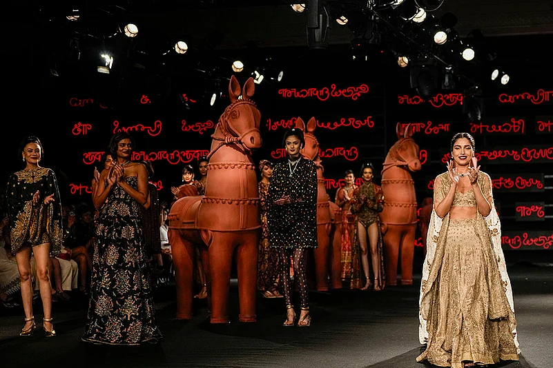FDCI India Couture Week 2025 in New Delhi fahion week Photos: Bhumi Pednekar