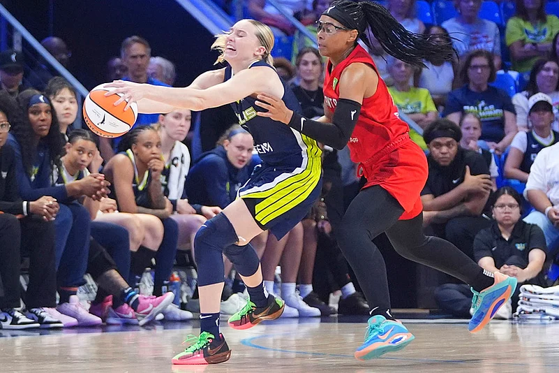 WNBA 2025 basketball Dallas Wings vs Atlanta Dream match photos: Paige Bueckers
